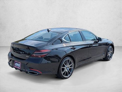 Used 2025 Genesis G70 2.5T AWD/4WD image 5