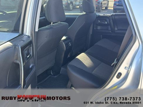 Used 2022 Toyota 4Runner TRD Off-Road image 19