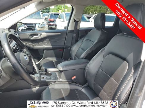 Used 2021 Ford Escape SEL FWD image 19