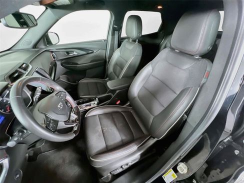 Used 2021 Chevrolet TrailBlazer RS w/ Sun and Liftgate Package AWD/4WD image 21