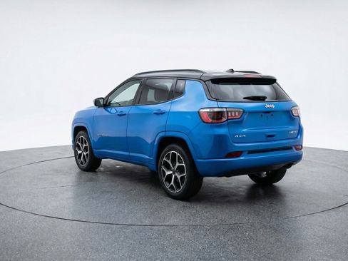 Used 2025 Jeep Compass Limited AWD/4WD image 6