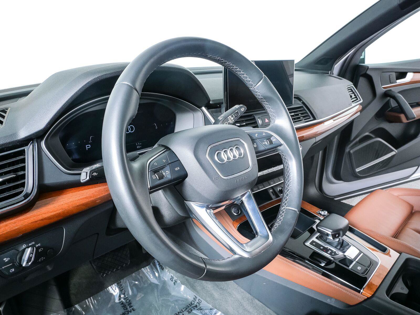 Used 2023 Audi Q5 2.0T Premium Plus w/ Premium Plus Package AWD/4WD image 4