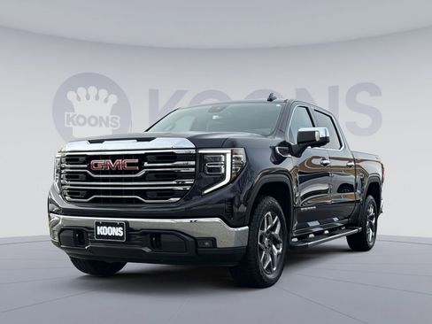 Used 2023 GMC Sierra 1500 SLT w/ SLT Premium Package image 1