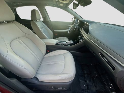 Used 2023 Hyundai Sonata Limited w/ Cargo Package FWD image 29