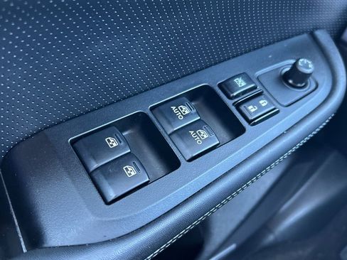 Used 2015 Subaru Outback 2.5i Limited image 34