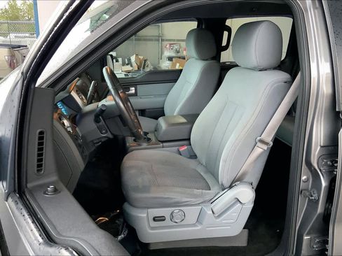 Used 2014 Ford F150 XLT w/ Equipment Group 302A Luxury image 7