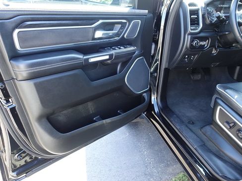 Used 2023 RAM 1500 Laramie AWD/4WD image 16