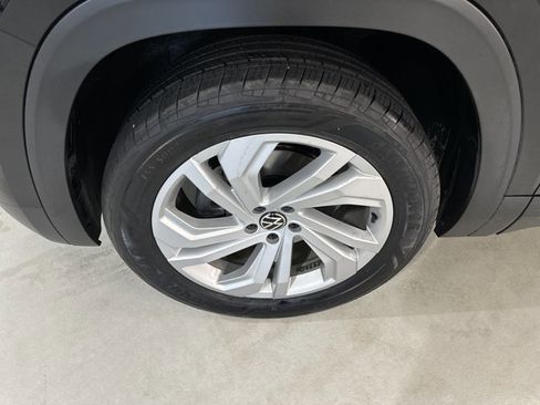 Certified 2022 Volkswagen Atlas SE w/ Panoramic Sunroof Package image 11