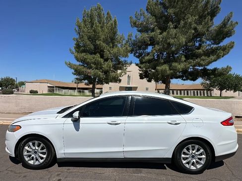 Used 2016 Ford Fusion S FWD image 1