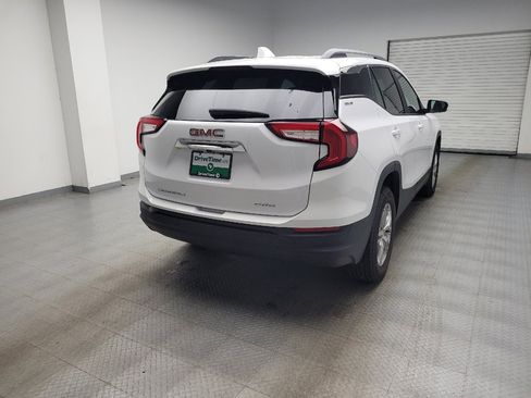 Used 2023 GMC Terrain SLE w/ Driver Convenience Package AWD/4WD image 7