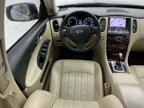 Used 2016 INFINITI QX50 2WD w/ Premium Plus Package image 31