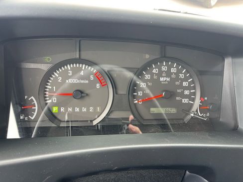 Used 2024 Chevrolet Low Cab Forward image 17