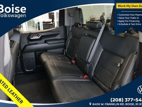 Used 2024 GMC Sierra 1500 SLT image 12