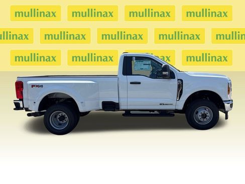 New 2026 Ford F350 XLT w/ FX4 Off-Road Package AWD/4WD image 2