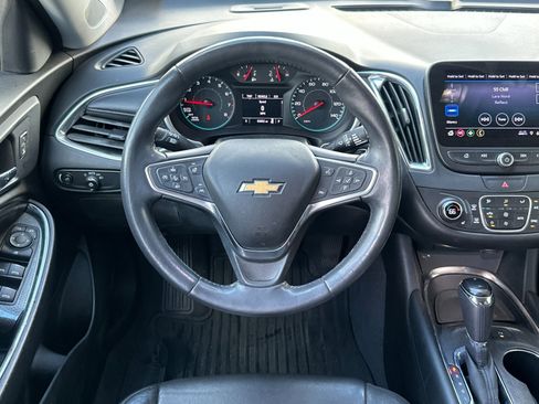 Used 2019 Chevrolet Malibu LT w/ Leather Package image 13