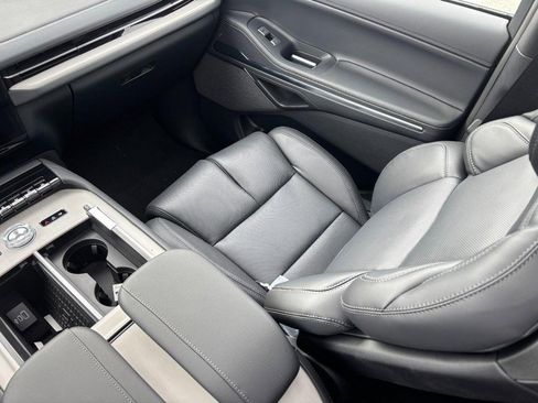 New 2026 Lincoln Navigator Reserve w/ Jet Appearance Package image 15