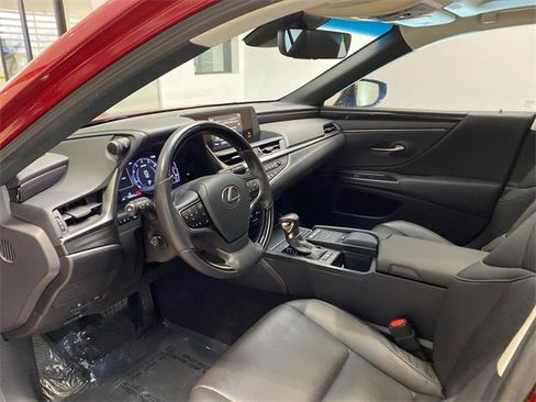 Used 2019 Lexus ES 350 image 17