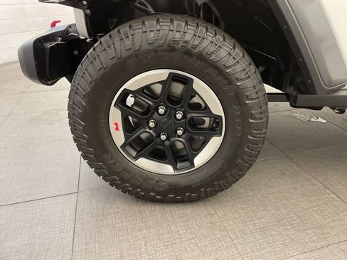 Used 2020 Jeep Wrangler Unlimited Rubicon AWD/4WD image 10