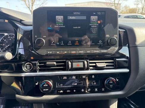 Used 2022 Nissan Pathfinder SL image 19