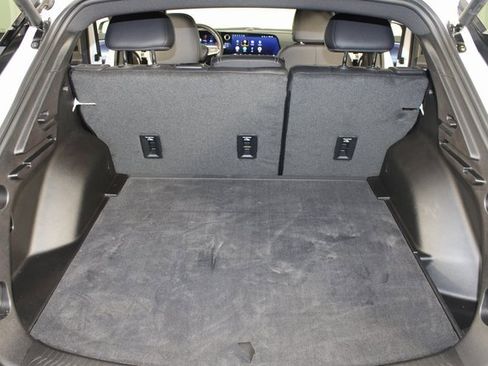 Used 2024 Chevrolet Equinox EV LT image 19