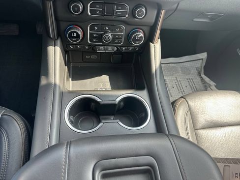 Used 2023 Chevrolet Tahoe High Country AWD/4WD image 26