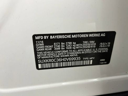 Used 2017 BMW X5 xDrive35i AWD/4WD image 23