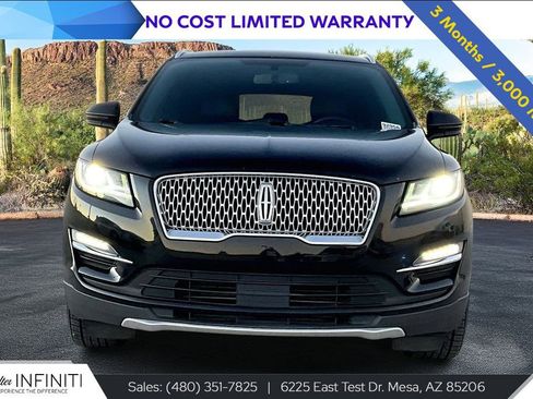 Used 2019 Lincoln MKC Select image 3