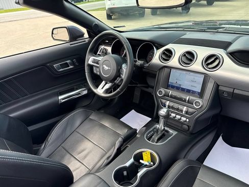 Used 2019 Ford Mustang GT Premium RWD image 14