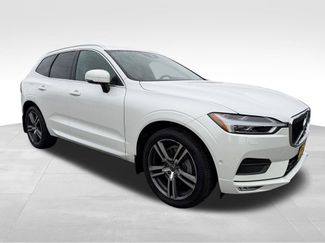 Used 2018 Volvo XC60 T6 Momentum w/ Advanced Package 360° Tour