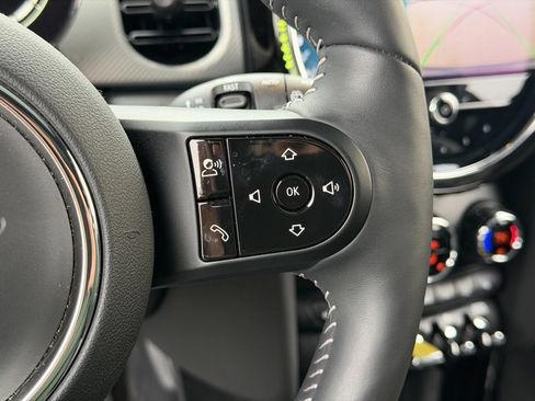 Certified 2023 MINI Cooper SE image 18