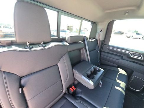 Used 2026 Chevrolet Silverado 2500 LTZ w/ LTZ Plus Package AWD/4WD image 17