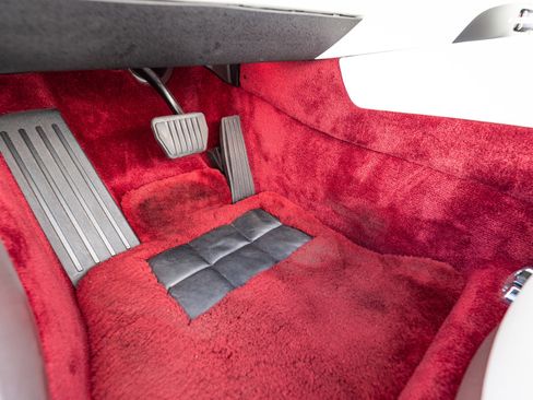 Used 2017 Rolls-Royce Dawn image 50