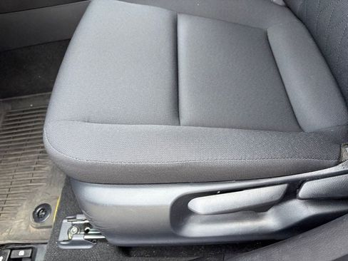 Used 2026 Toyota Corolla LE FWD image 5