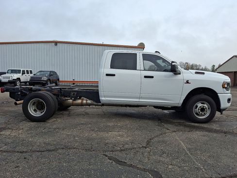 Used 2023 RAM 3500 Tradesman w/ Max Tow Package AWD/4WD image 24