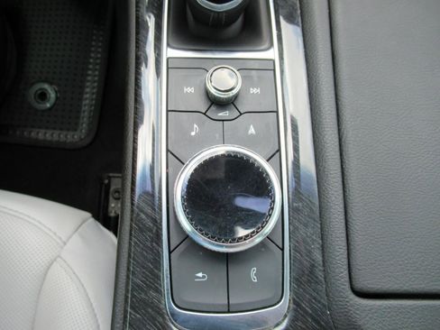Used 2022 Cadillac CT5 Premium Luxury RWD image 25