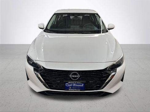 Used 2024 Nissan Sentra SV image 10