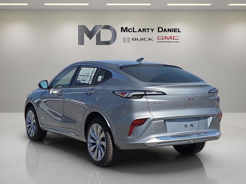 New 2026 Buick Envista Preferred FWD image 4