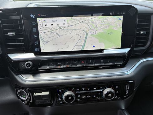 New 2026 Chevrolet Silverado 1500 High Country w/ High Country Premium Package AWD/4WD image 35