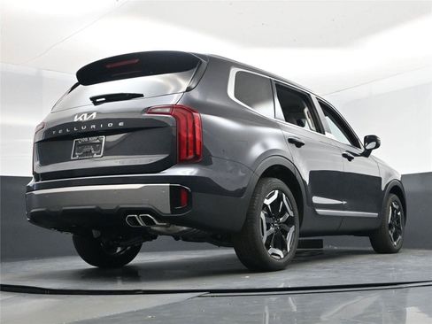 New 2025 Kia Telluride S image 27