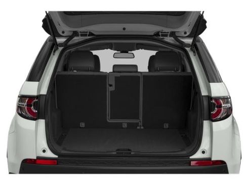 Used 2019 Land Rover Discovery Sport HSE image 12