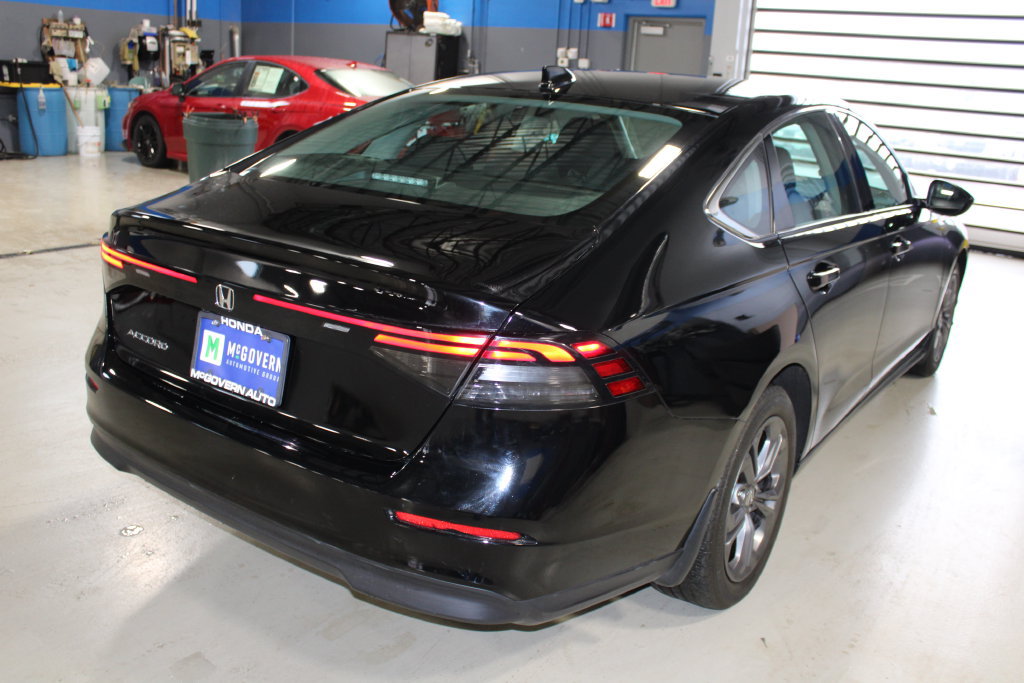 Used 2023 Honda Accord EX image 24
