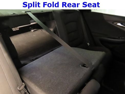 Used 2018 Chevrolet Malibu LT image 33