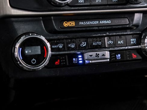 Used 2022 Ford F450 Platinum image 23