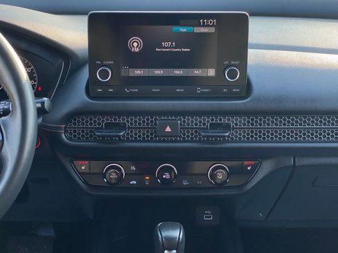 Used 2023 Honda HR-V Sport image 21