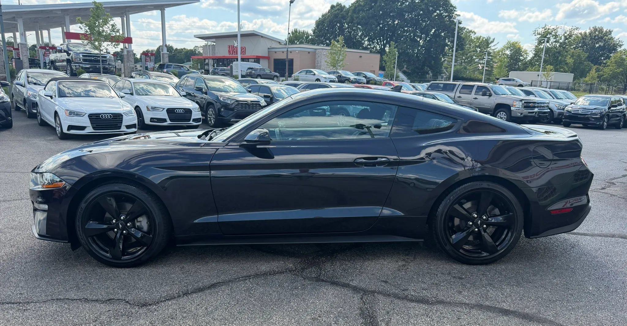 Used 2022 Ford Mustang Coupe w/ Black Accent Package RWD image 2