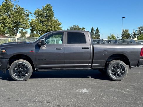 New 2026 RAM 2500 Laramie AWD/4WD image 6