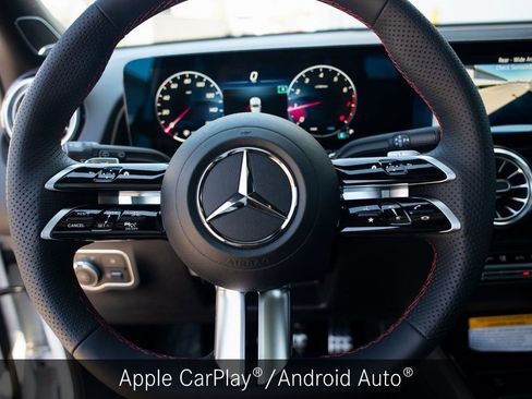 Used 2024 Mercedes-Benz C 300 4MATIC Sedan image 43