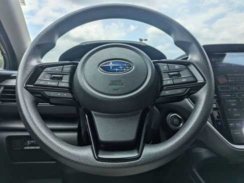 Used 2025 Subaru Crosstrek 2.5i Premium AWD/4WD image 21