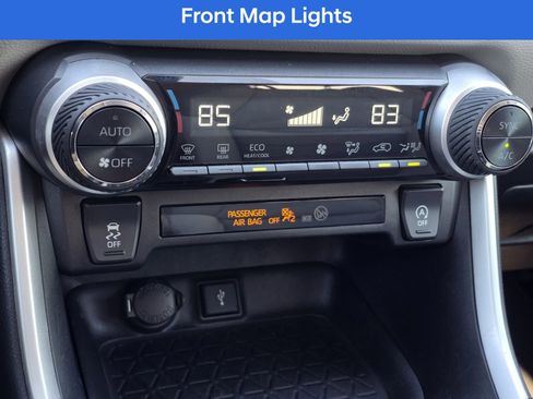 Used 2021 Toyota RAV4 XLE Premium image 25