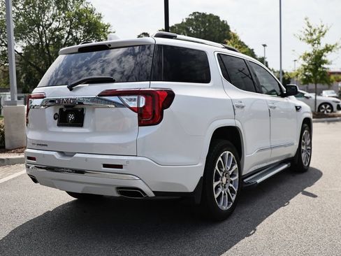 Used 2023 GMC Acadia Denali w/ Denali Technology Package FWD image 6